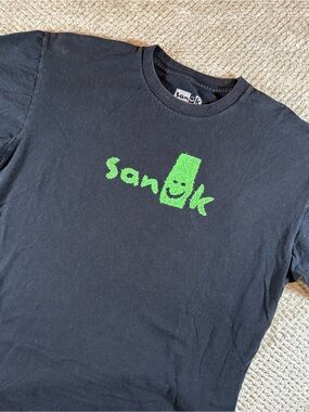 Sanuk Men’s L Black Tee with Neon Green Smiley Logo